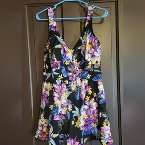 Is one piece Floweral swimming Suit